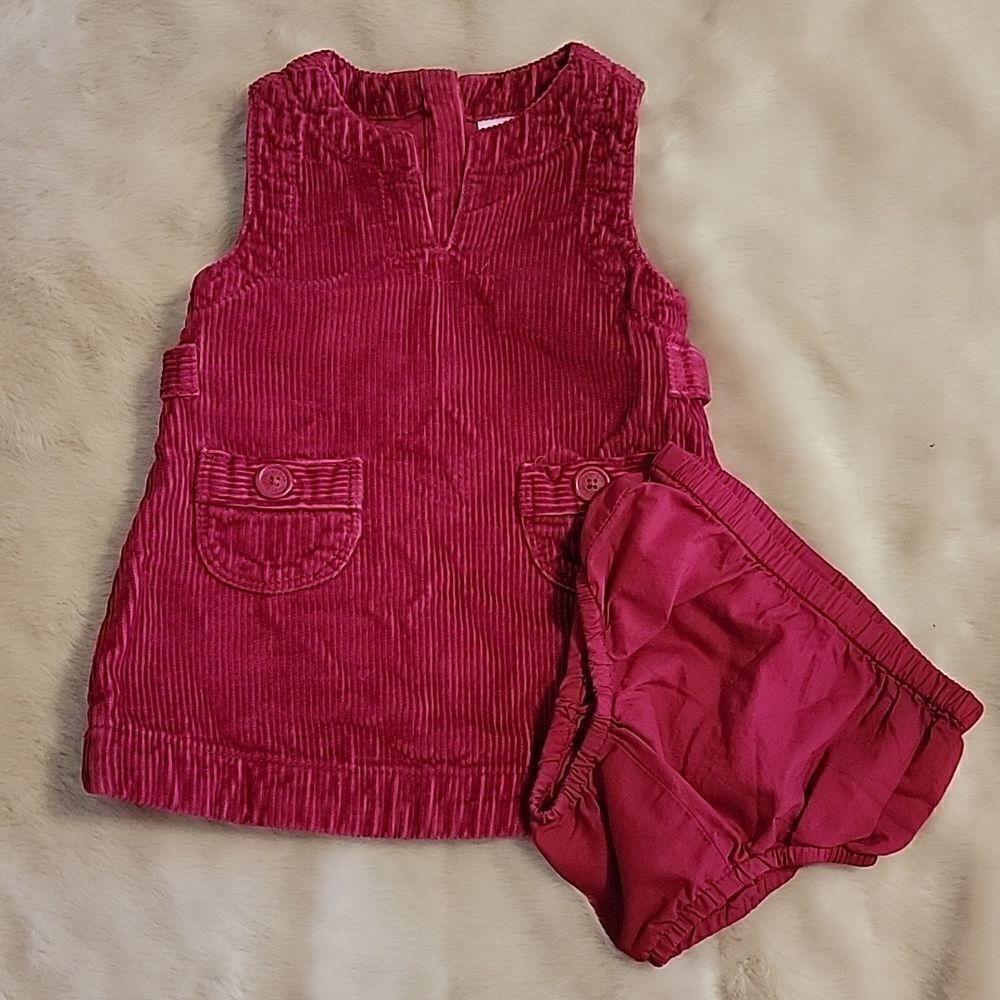 GAP 2-PIECE RED CORDUROY JUMPER DRESS WITH BLOOMERS, SIZE 6-12 MONTHS - Picture 2 of 11